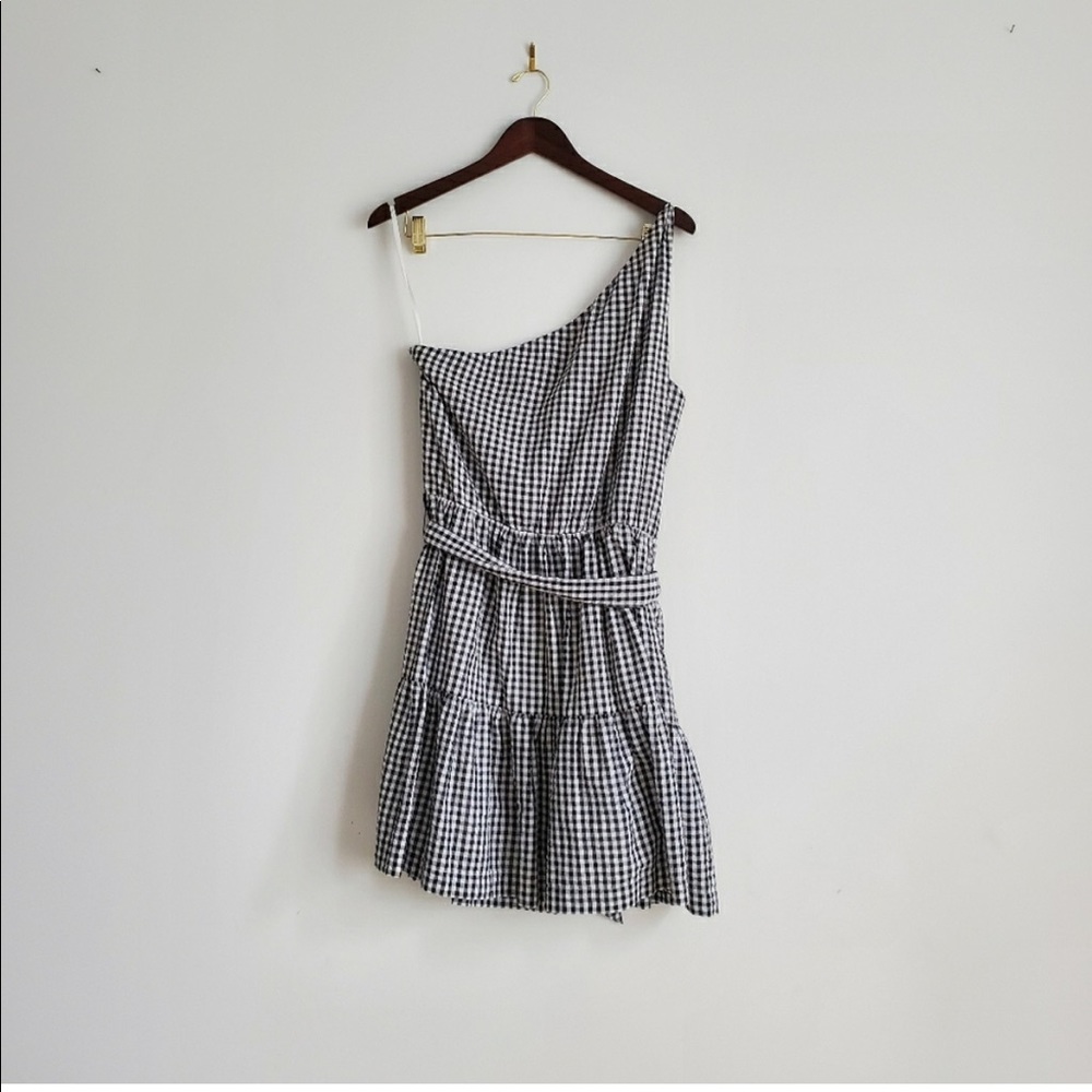 Vineyard Vines perfect dress for Summer!